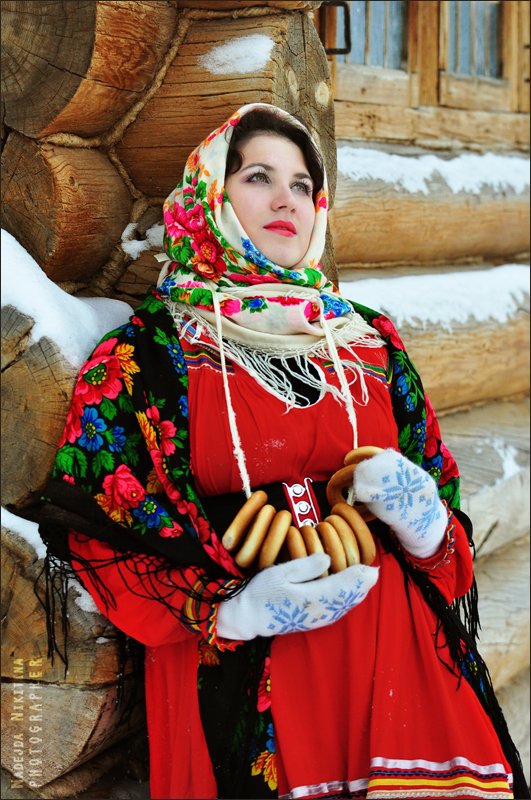 Русско народные костюмы зимние