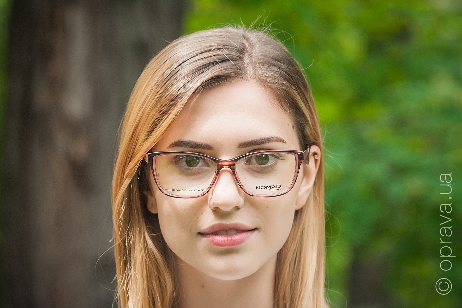 Какие очки модные в 2024 году женские. Кристиан Лакруа очки для зрения женские. Очки гуччи женские 2023. Оправы для очков женские для зрения. Модные оправы 2023 женские для зрения.