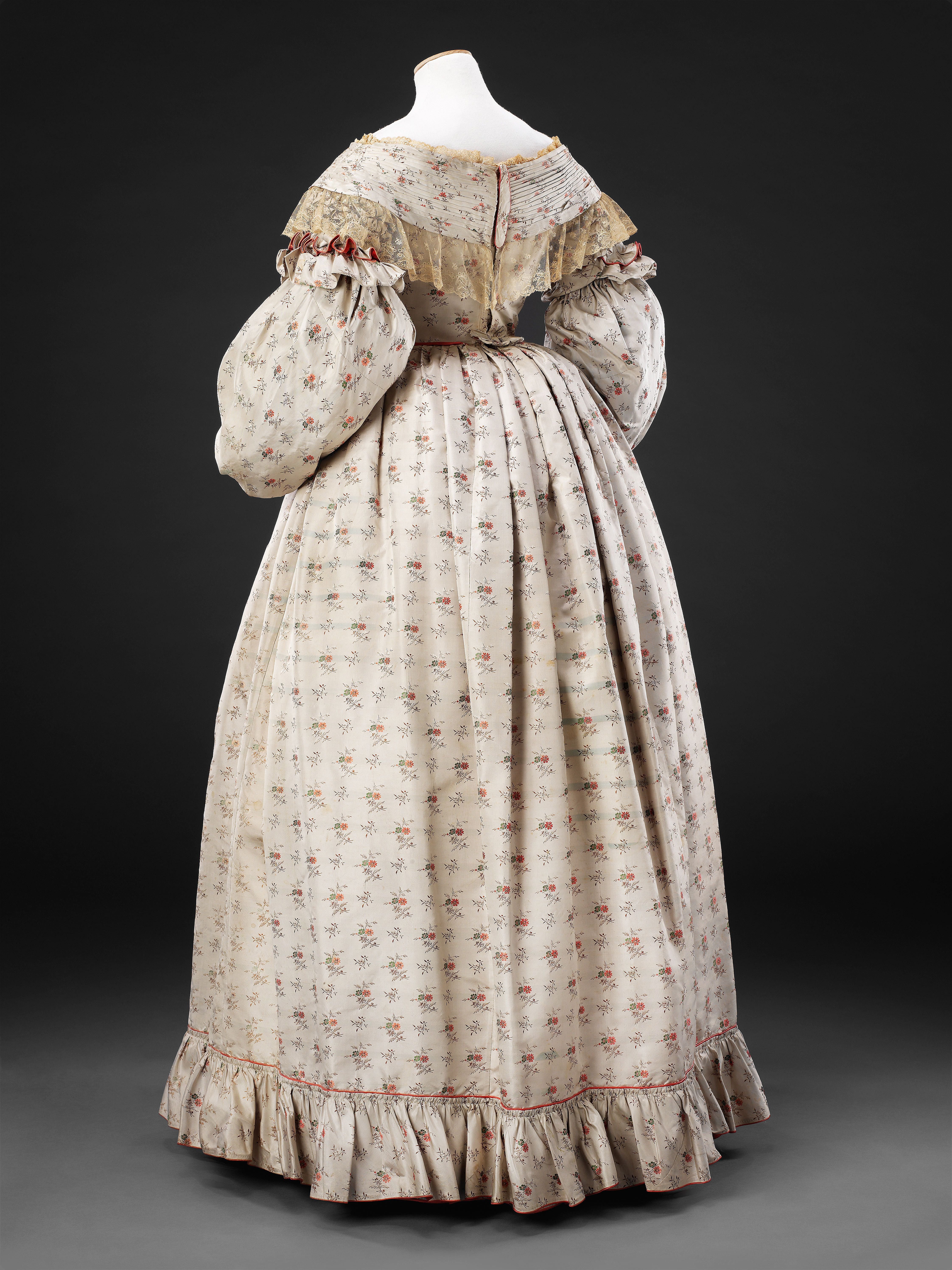 Одежда 1800. Victorian Fashion 1830s. Мода в Англии в 1830. Викторианская мода 1830. Женская мода 19 века в Англии.