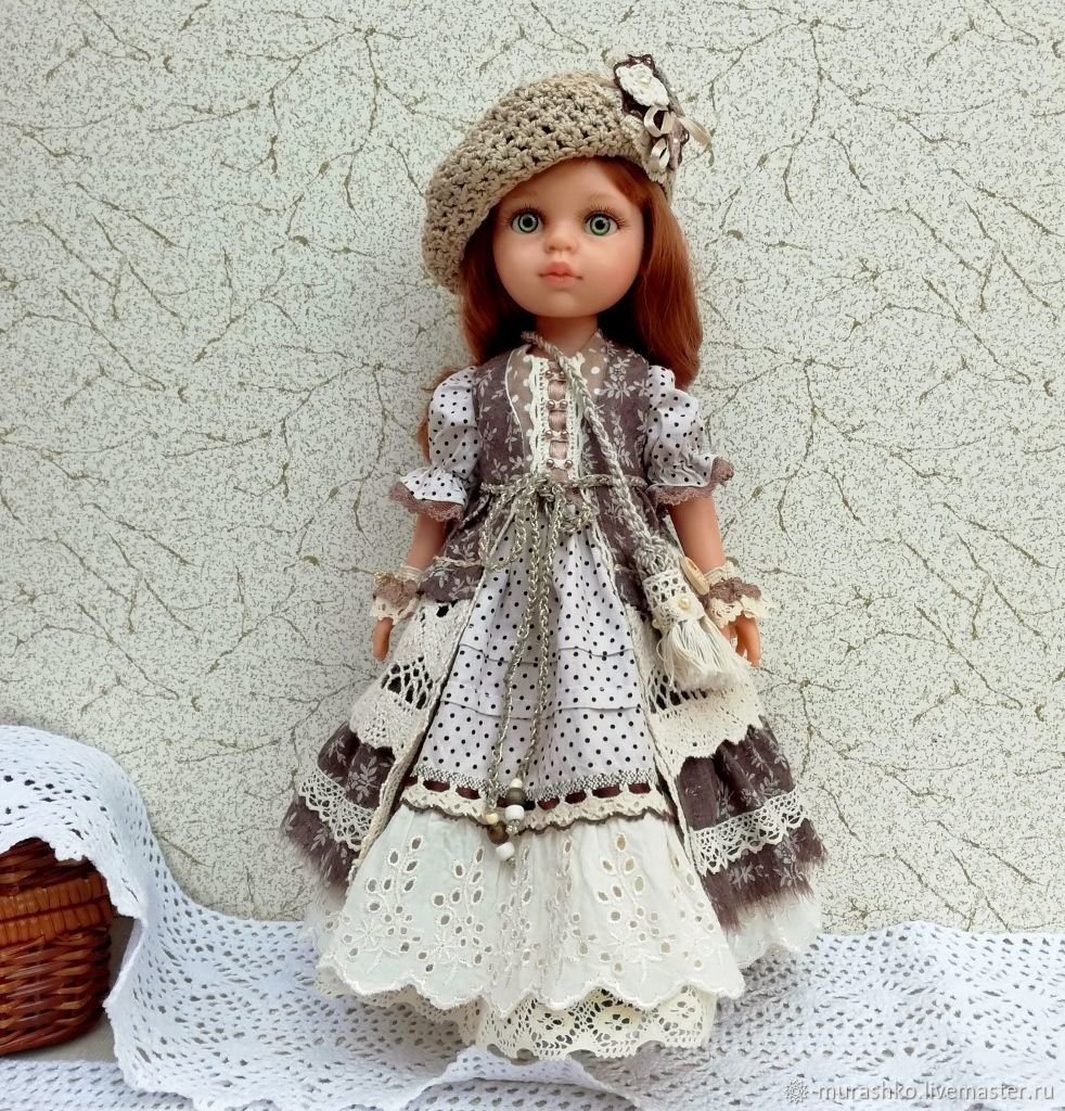 Платье для куколки. Одежда для кукол Паола Рейна. Paola Reina куклы Винтаж. Платье для Паола Рейна.