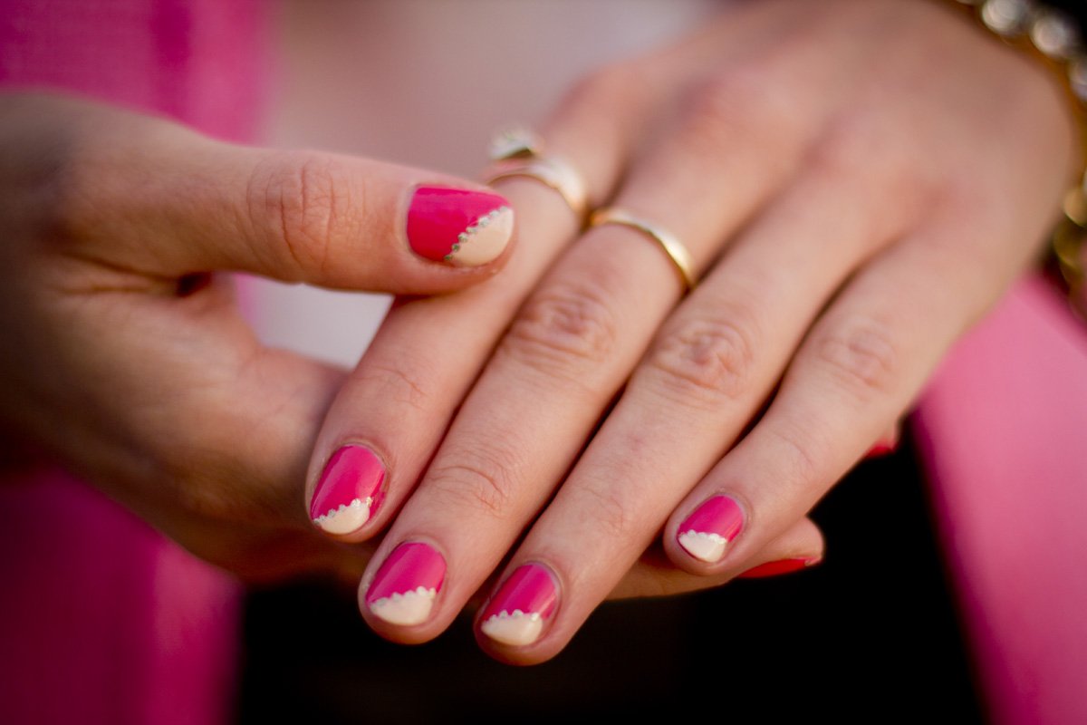 Розовый ногти на руках. Красивые короткие ногти. Маникюр шеллак. Красивый маникюр на короткие. Шеллак для ногтей.