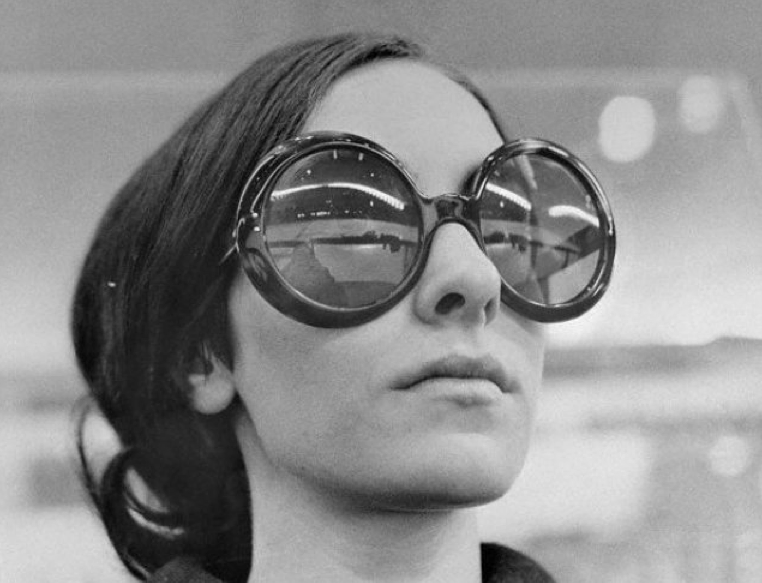 Ссср в очко. Очки СССР 70е. Очки 60е мода. Мода 70-х очки. Очки в стиле 60-х.