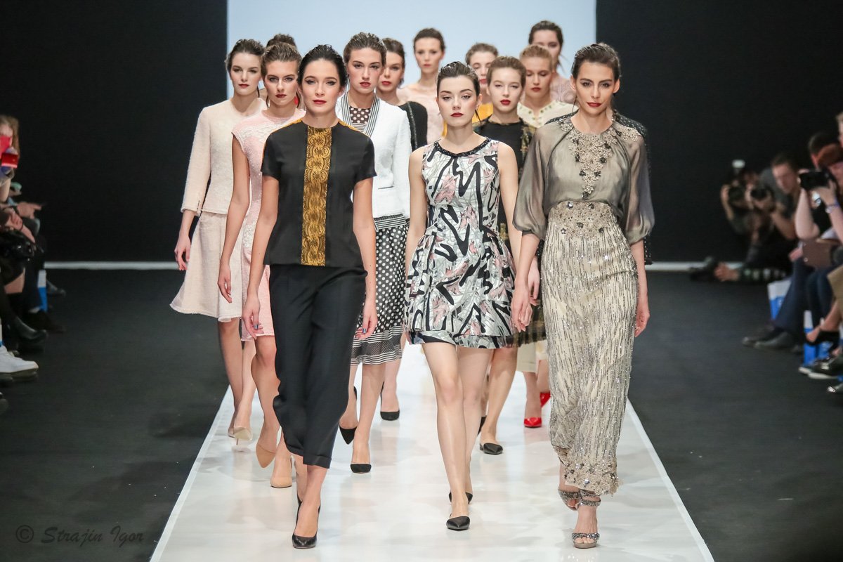 Показ моделей видео. Дольче Габбана одежда женская 2023. Дизайнерская одежда. Коллекции молодых дизайнеров одежды.