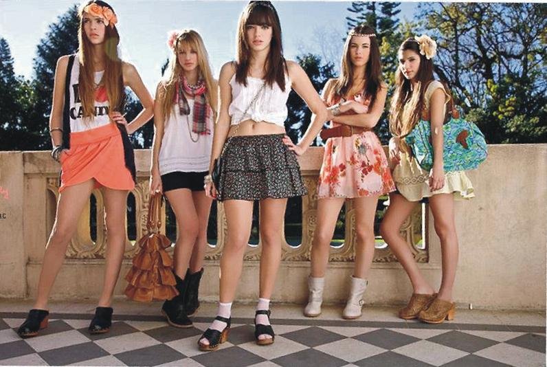 Десять мода. Мода 2007 года в Америке. Мода 2007 года подростки в Америке. Мода 2010 года Америка. Мода 2010 в Америке.