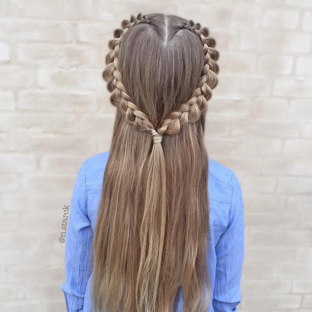 Прическа в школу 12 лет. Прически для девочек. Школьные прически для девочек на длинные волосы. Легкая прическа для девочки. Красивые причёски для девочек на длинные волосы.