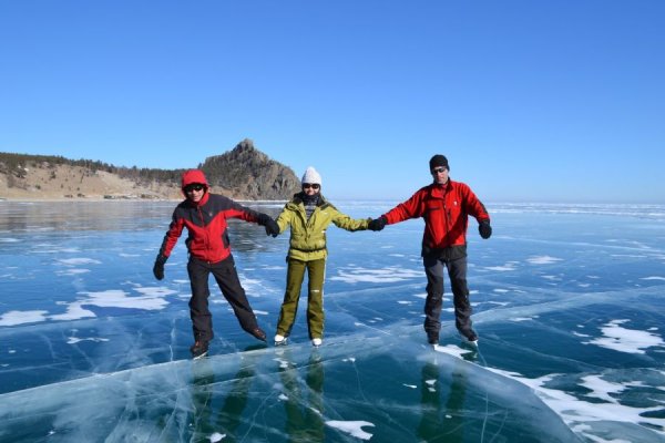 Байкальский лед тур
