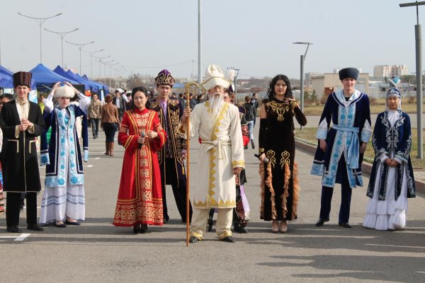 Казахский национальный праздник Наурыз