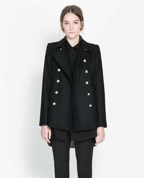 Пальто в стиле милитари Zara