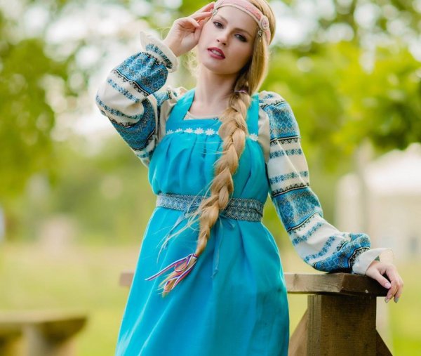 Платье в русско народном стиле