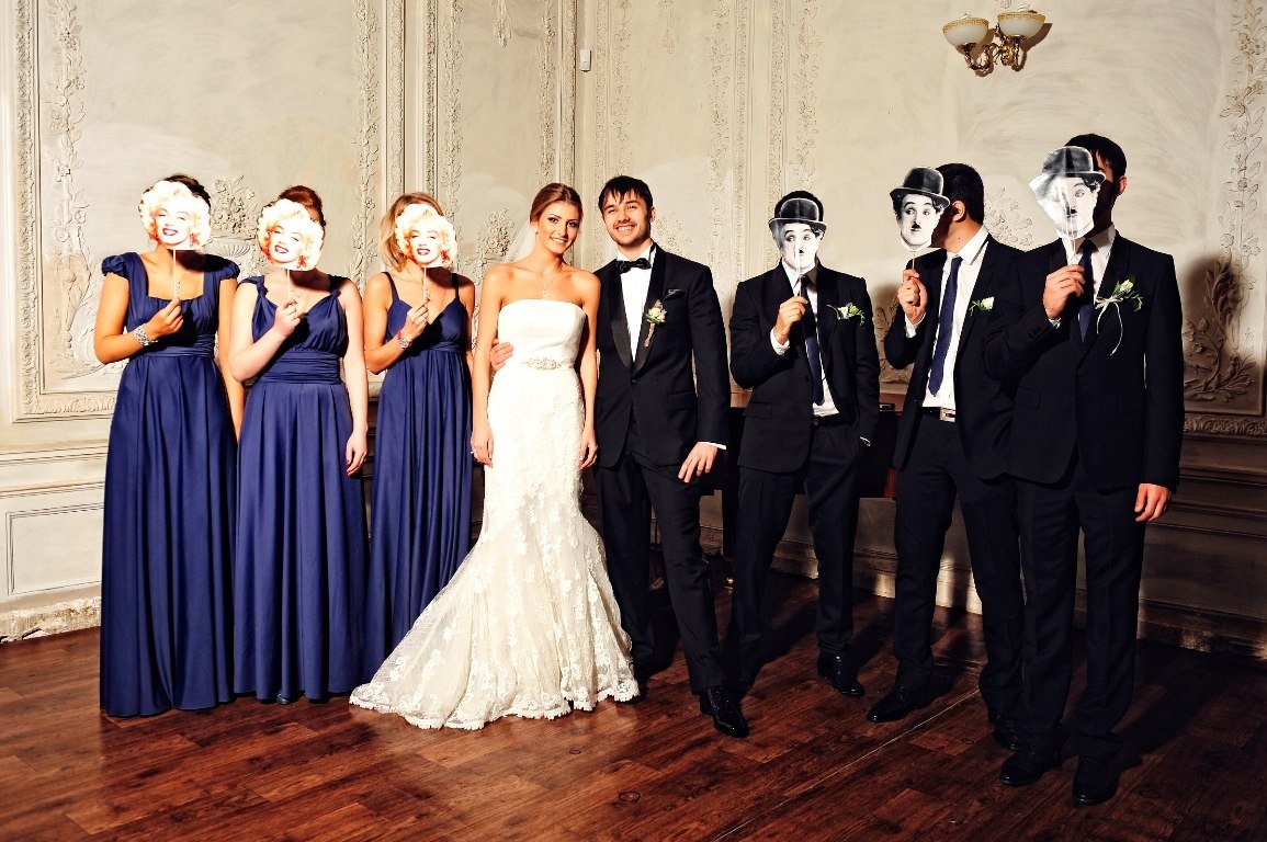 Дресс код на свадьбу для гостей. Свадебный дресс код для гостей. Свадьба в итальянском стиле дресс код. Свадьба в итальянском стиле одежда гостей. Образ свидетеля на свадьбе.