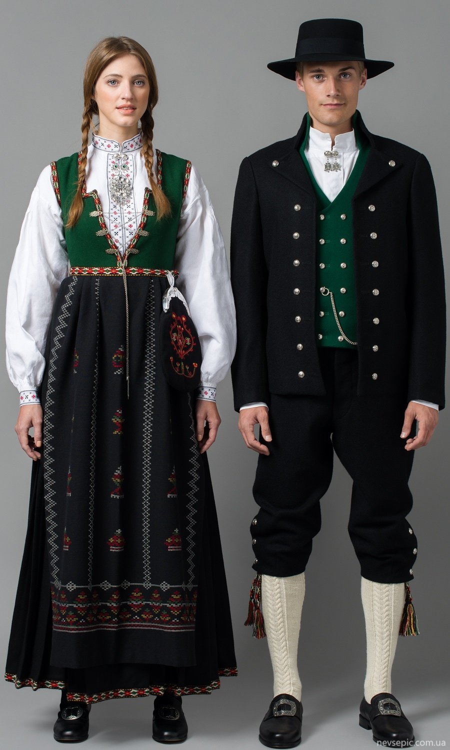 Traditional irish. Традиционный костюм Норвегии бюнард. Национальный костюм Ирландии. Норвежский бюнат бюнад костюм мужской. Бюнад народный костюм Норвегии.