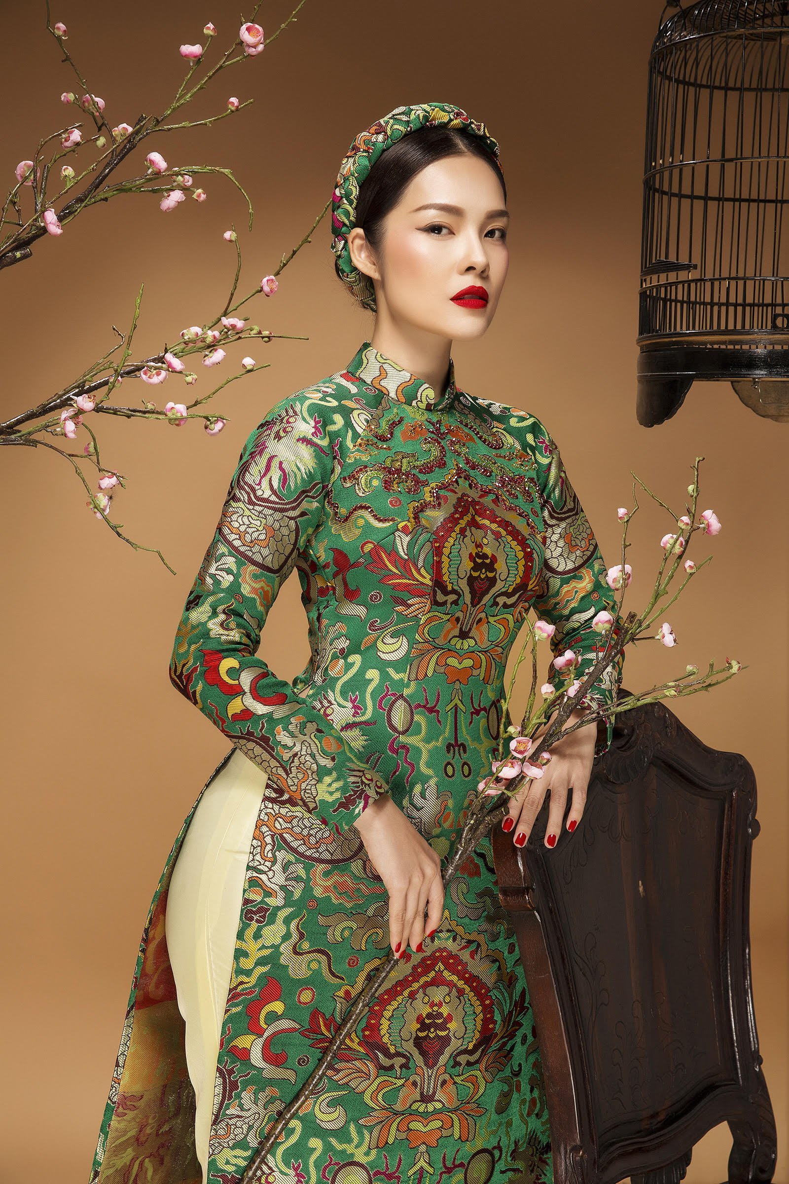 Одежда азиата. Ципао и Ханьфу. Национальный костюм ao dai. Платье в азиатском стиле. Одежда в азиатском стиле для женщин.