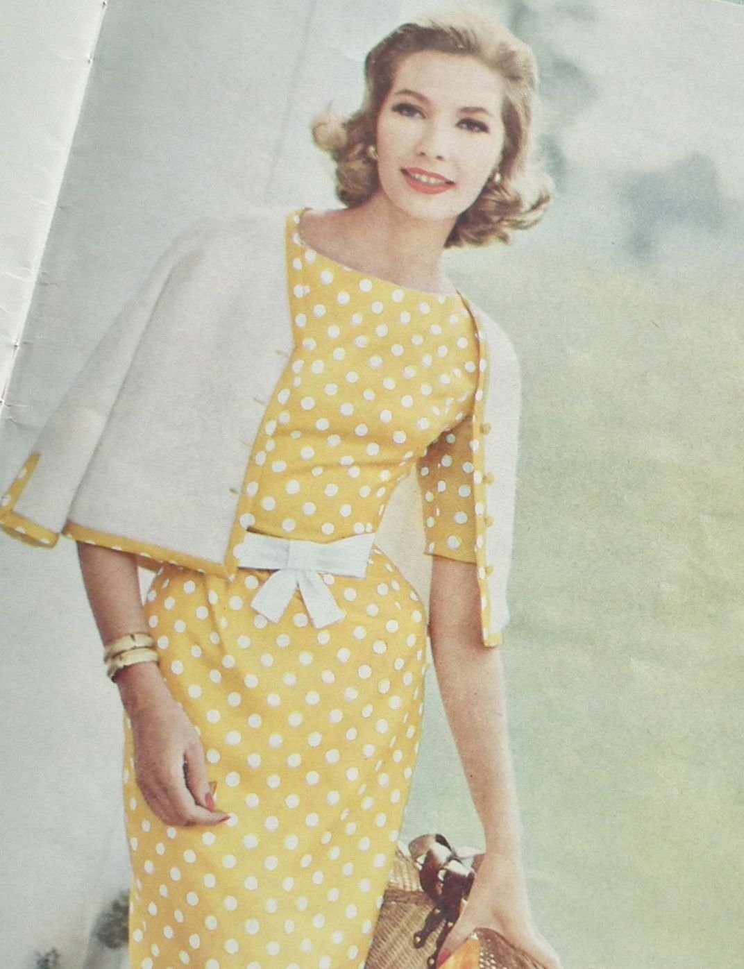 Ретро 60 х годов. Ретро платье мода 50е. Мода Америки 50-х. Стиль 50е 60е. Мода 1950х платья футляры.