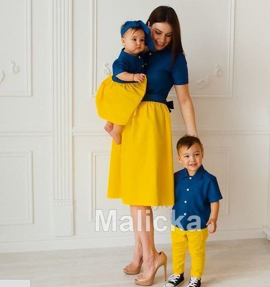 Семейная фотосессия в желтом цвете