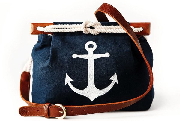 Дамская сумочка в морском стиле
