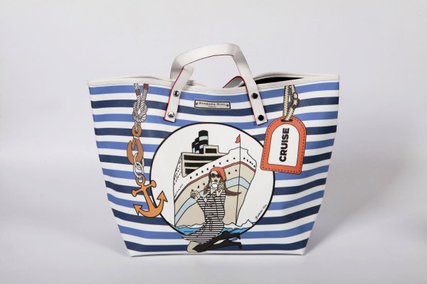 Джинсовая сумка с аппликацией в морском стиле