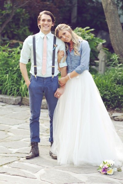 Свадебное платье в джинсовом стиле