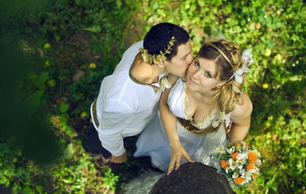 Жених и невеста в греческом стиле
