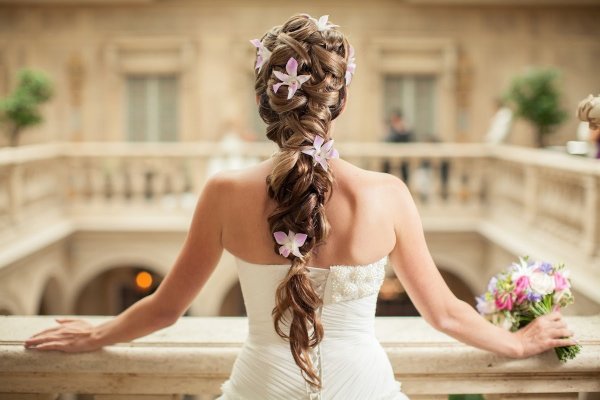 Свадебная прическа темные волосы в греческом стиле