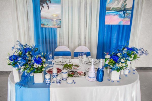 Сервировка стола жениха и невесты