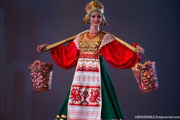 Русский сценический костюм