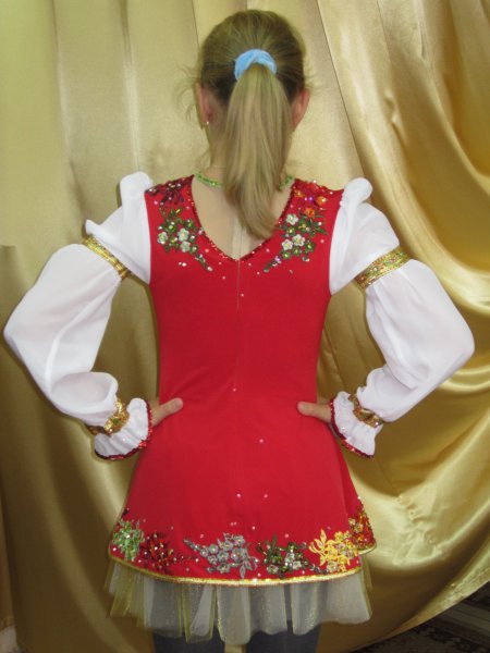 Платье для фигурного катания в русско народном стиле