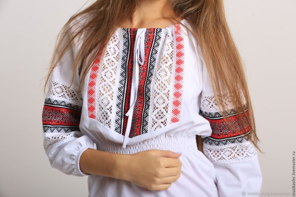 Рубаха в русском народном стиле