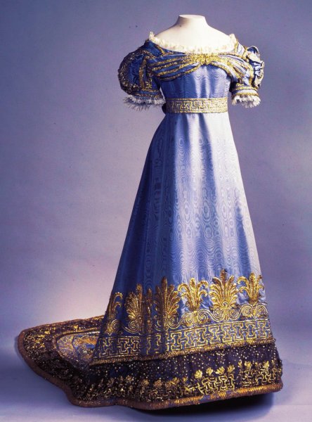 Платье императрицы Марии Федоровны 1820