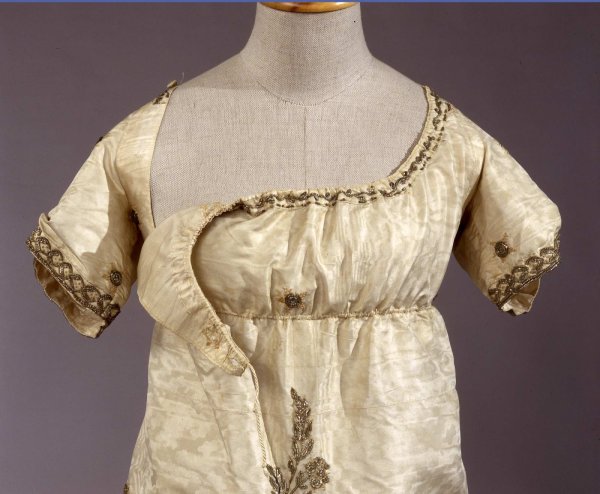 Платье в стиле Ампир 19 век